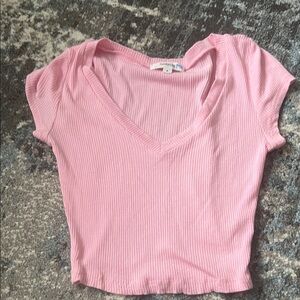 Stylish Pink V-Neck Ribbed Crop Top